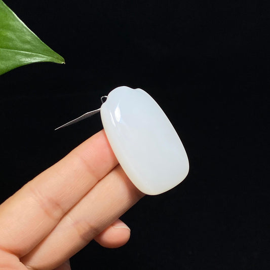 和田羊脂白玉平安无事牌（23.5g）