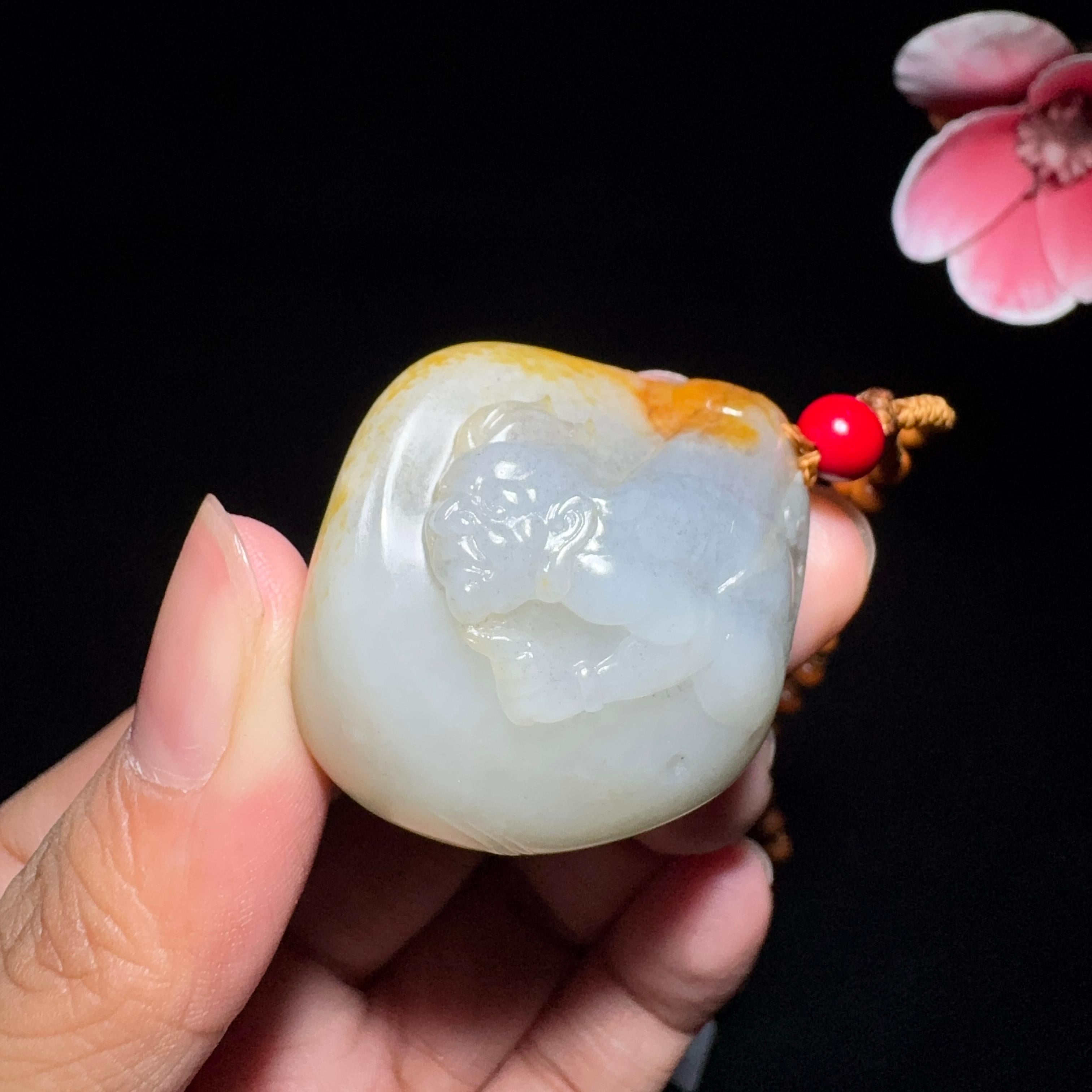 和田玉籽料钟馗纳福（45.8g）