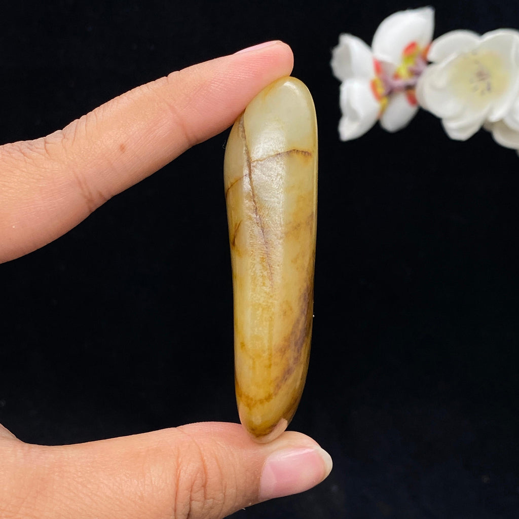 和田玉聚黄皮籽料手把件（75.5g）