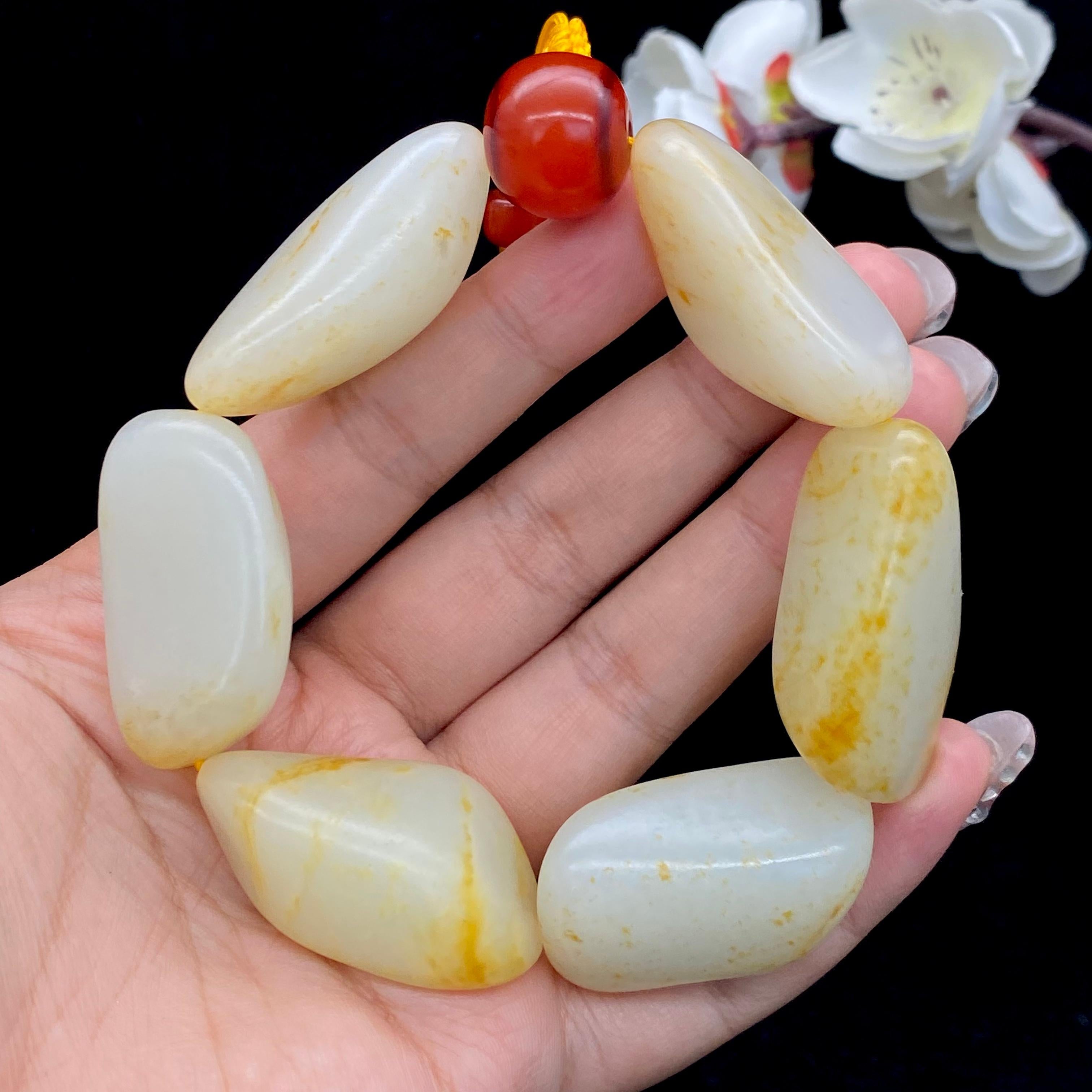 和田玉洒金皮【精品手串】（126.6g）