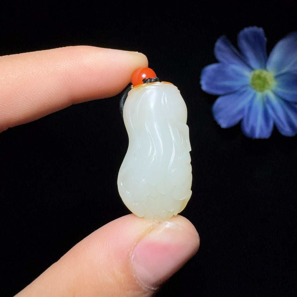 和田玉籽料玉白菜挂件（11.5g）