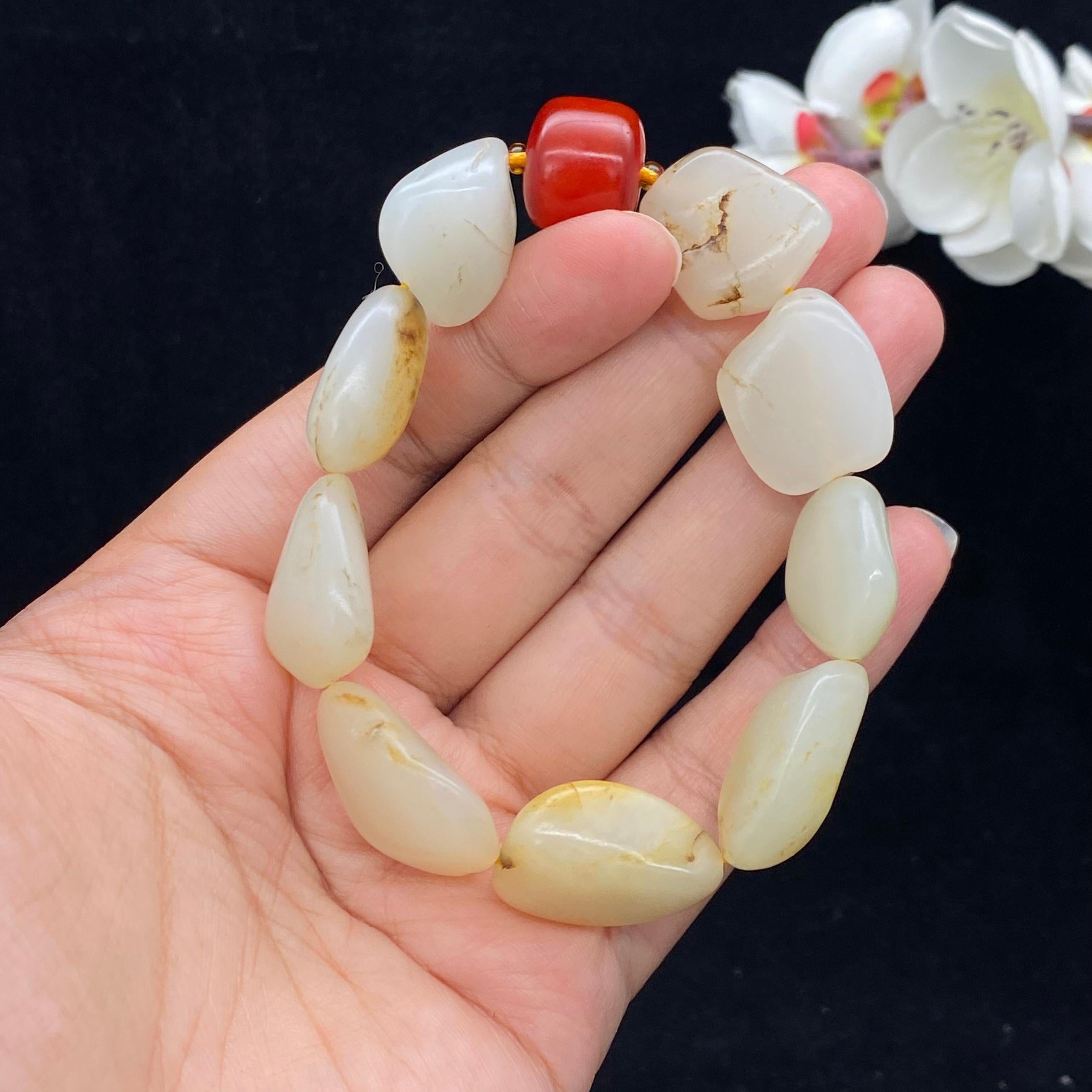 和田玉洒金皮籽料【精品手串】（53.3g）