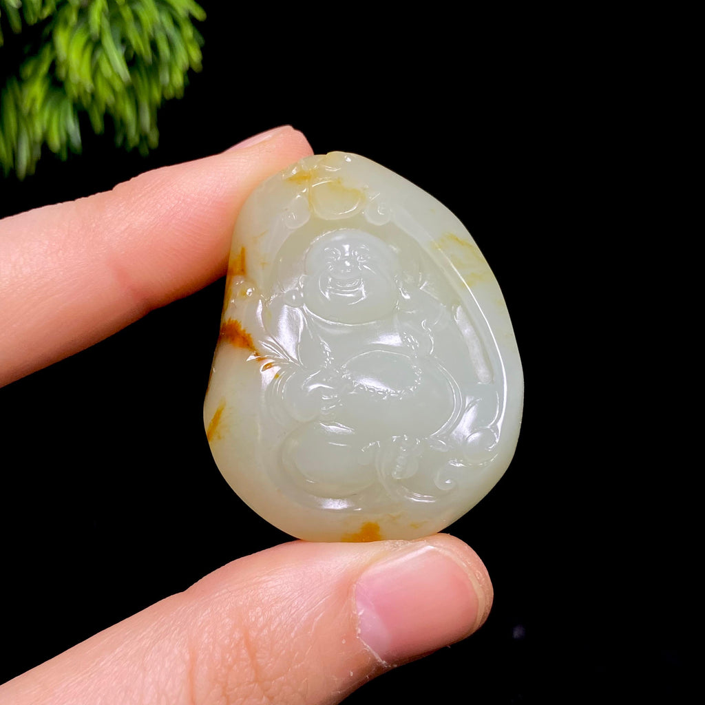 和田玉籽料佛公（32.4g）
