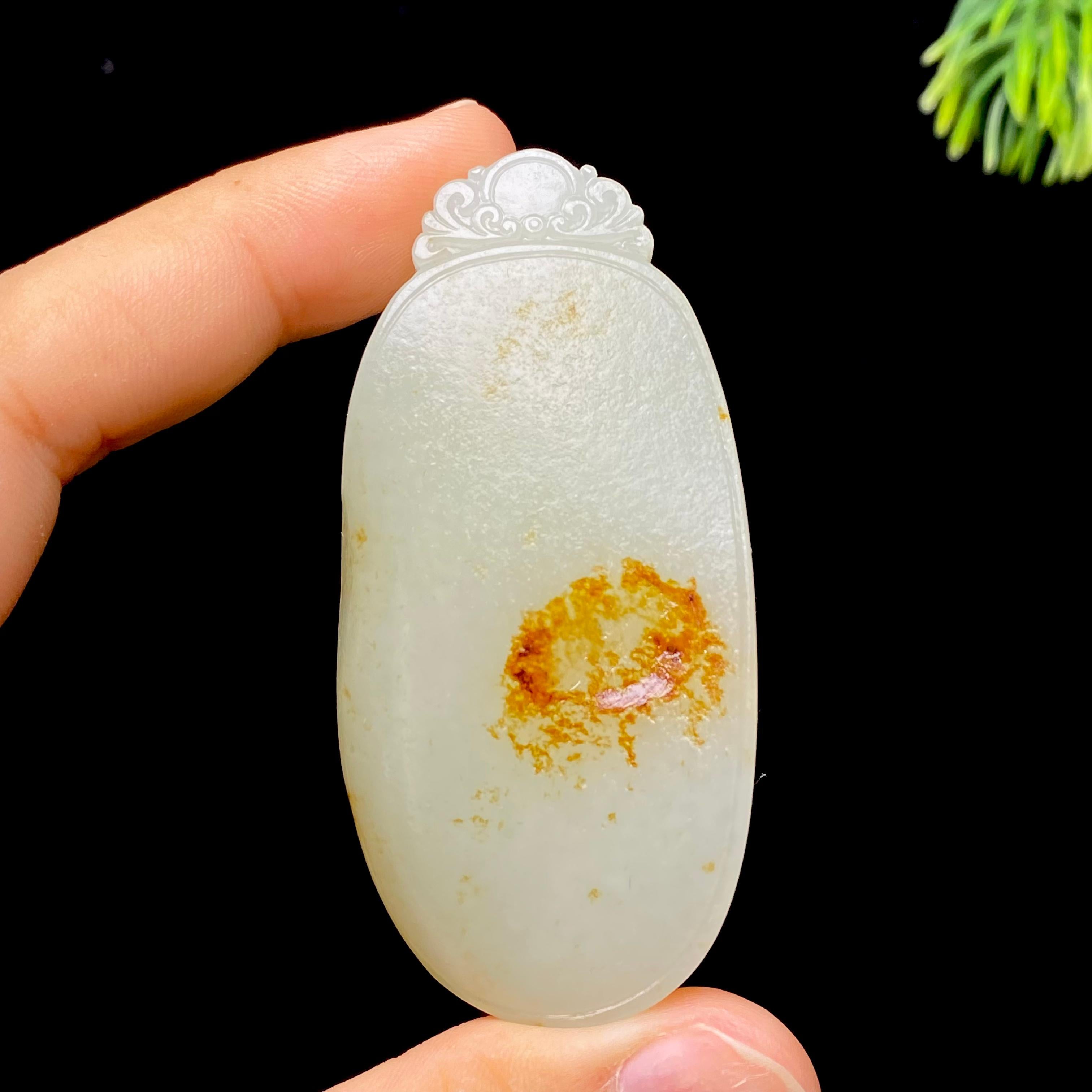和田玉籽料无事牌（48.2g）