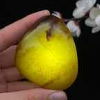 和田玉聚红皮籽料原石（73.1g）