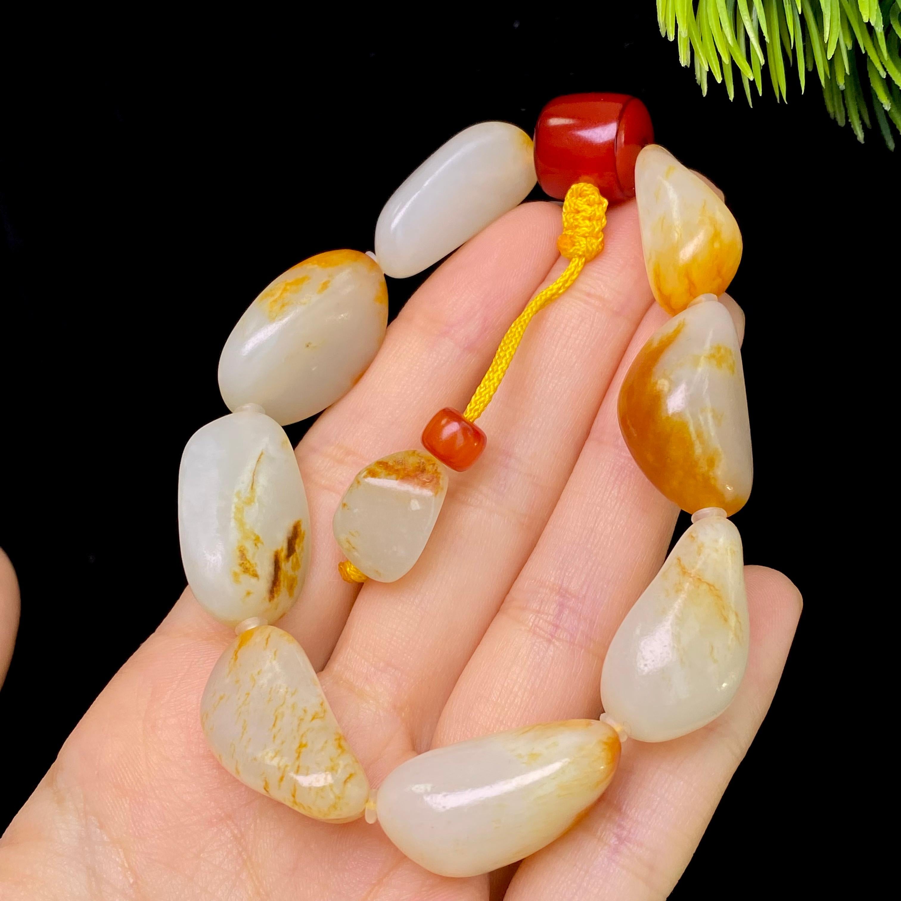 和田玉洒金皮白肉籽料手串（51.5g）