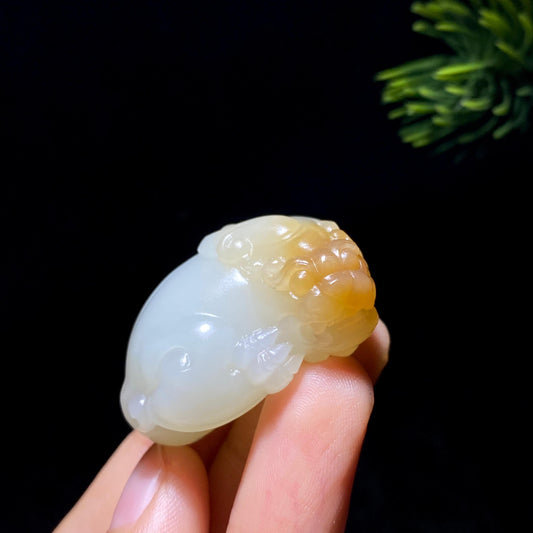 和田玉且末糖白貔貅（21.5g）