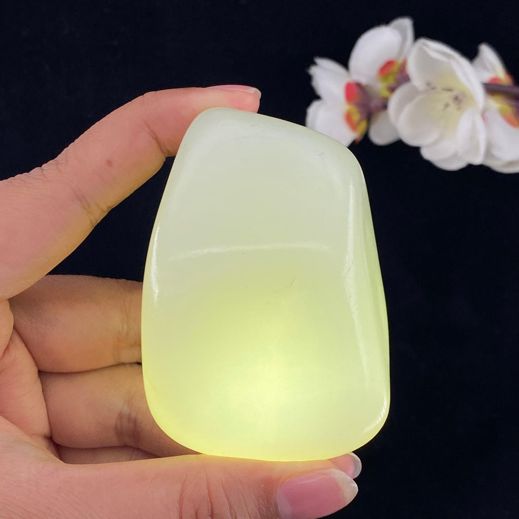 和田玉白玉籽料手把件（193.4g）