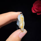 和田玉籽料三色玉兰花挂件（16.5g）