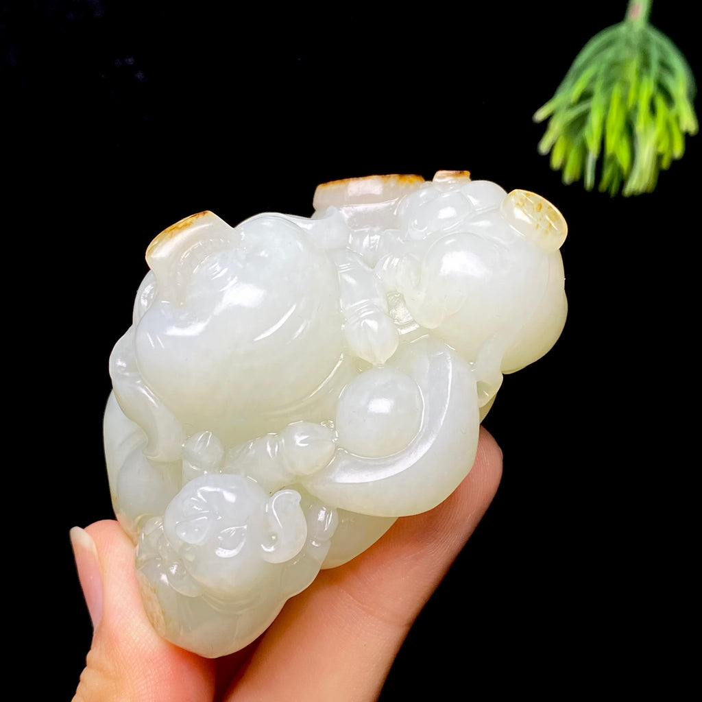 和田玉籽料貔貅把件