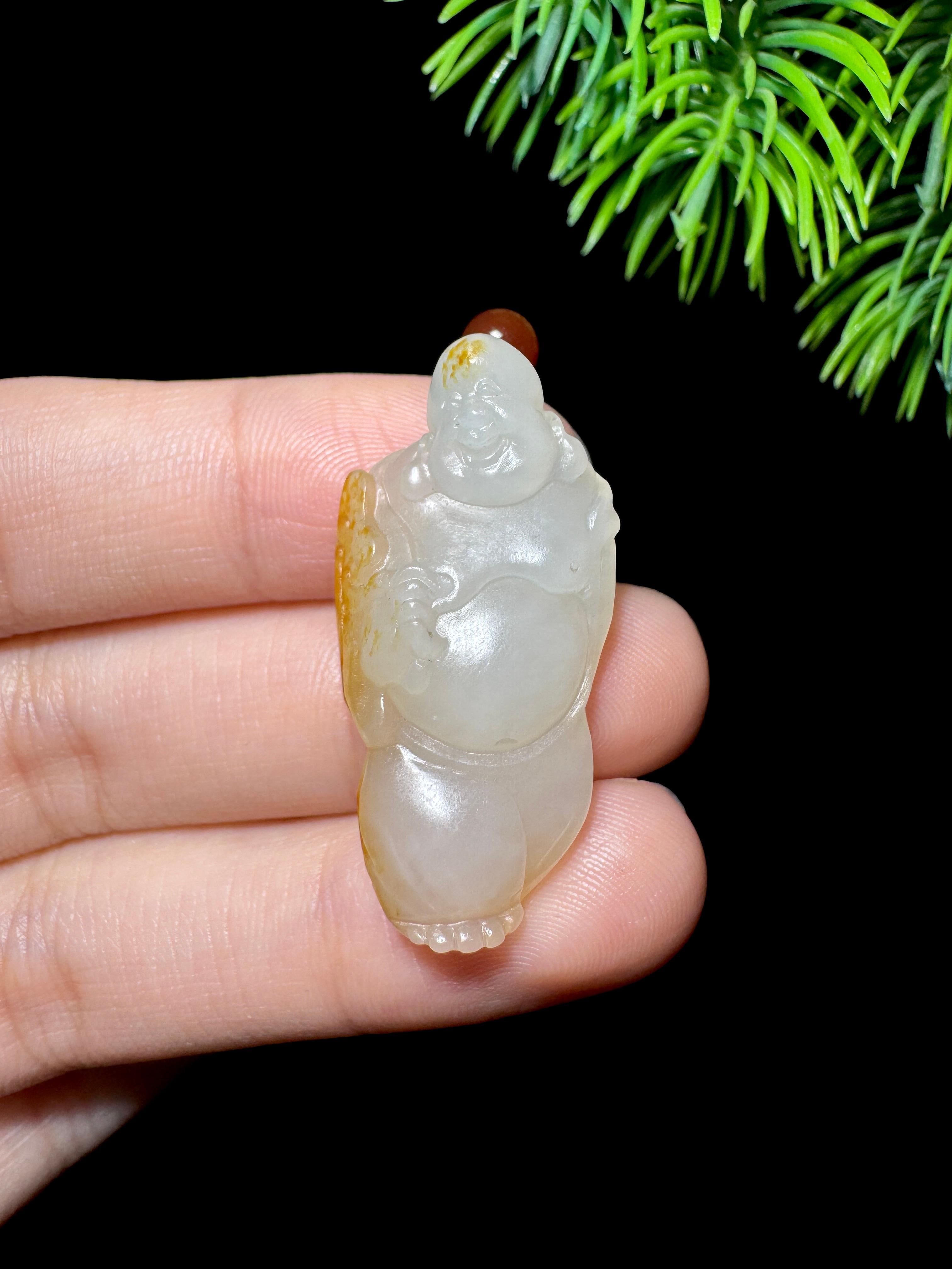 和田玉籽料佛公（7.4g）