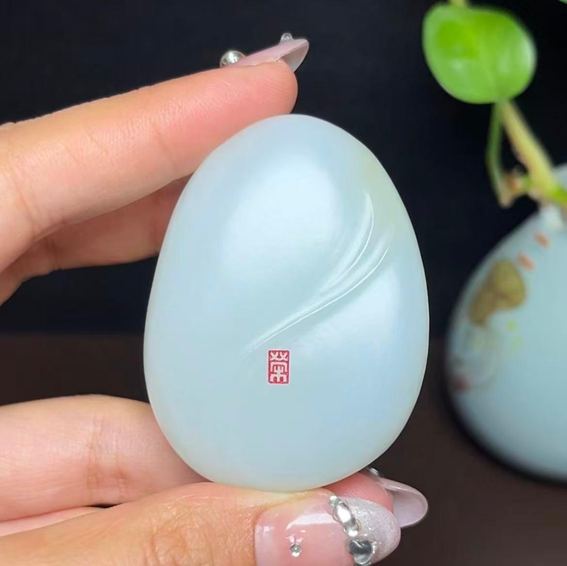 高品质和田玉糖白羊脂玉观音（82.1g）