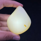 和田玉洒金皮籽料原石（144.5g）