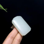 高品质和田于田料白玉无事牌（45.2g）