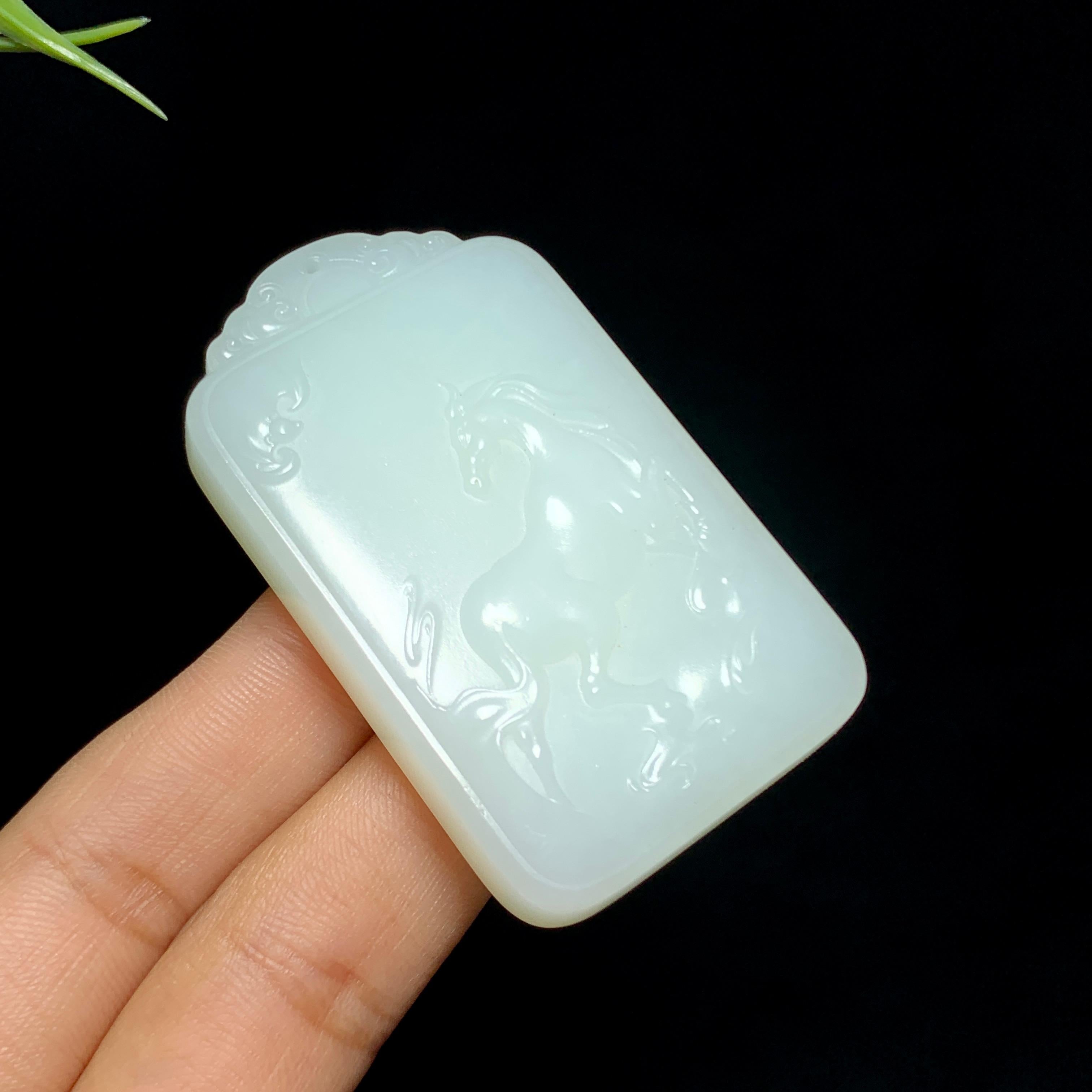 和田白玉一马当先牌（44.3g）