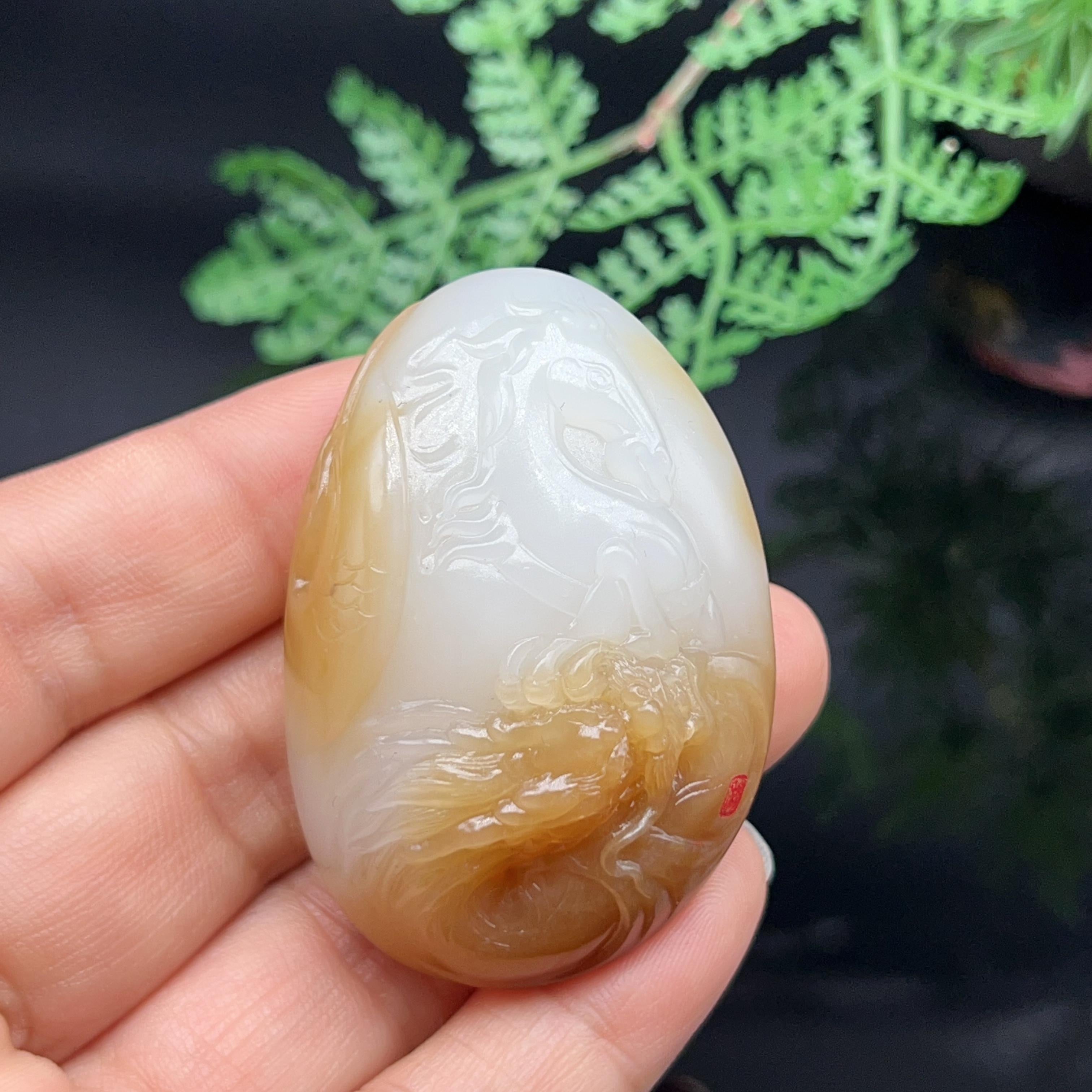 和田玉糖羊脂白玉龙马精神挂件（51.649g）