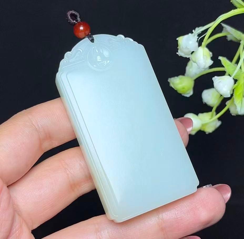 和田玉糖白羊脂玉莲花无相佛牌头平安无事牌（77.4g）