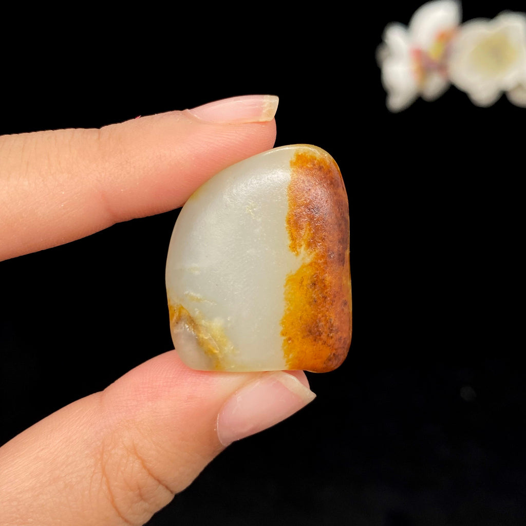 【超值推荐】 和田玉聚黄皮籽料吊坠籽（14.1g）