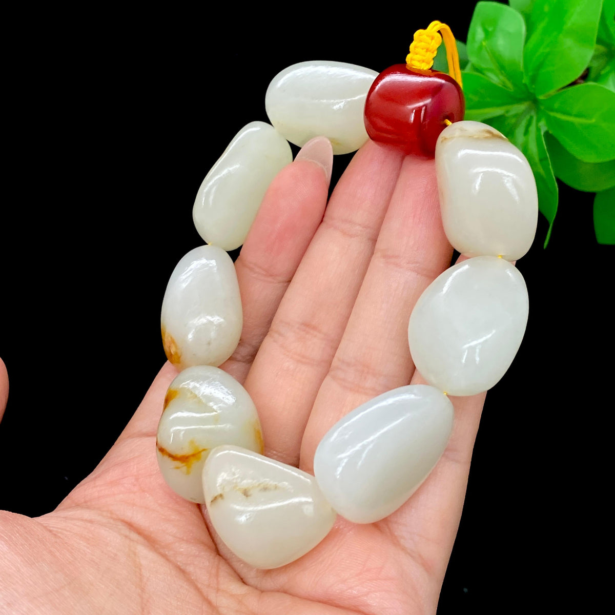 和田玉黄皮籽料【精品手串】（106g）