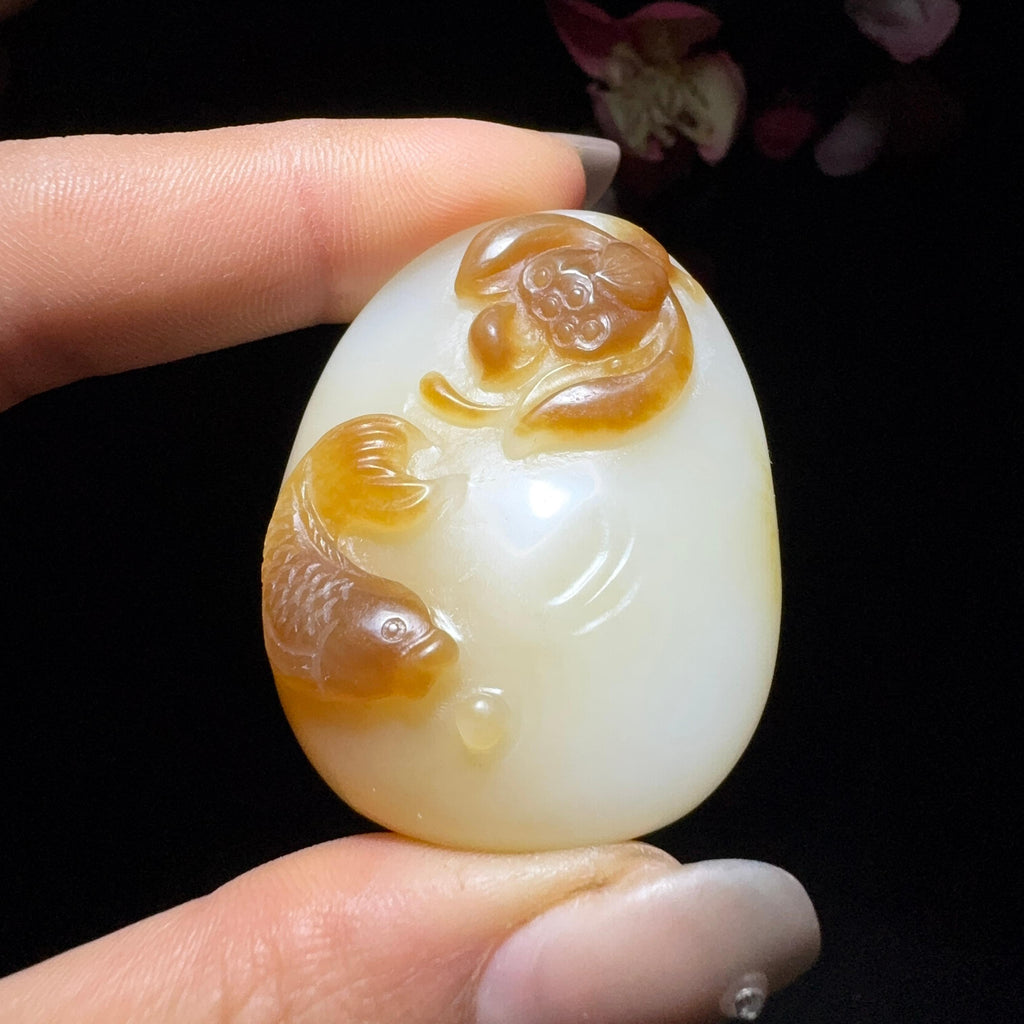 和田玉糖白挂件连年有余（38.7g）