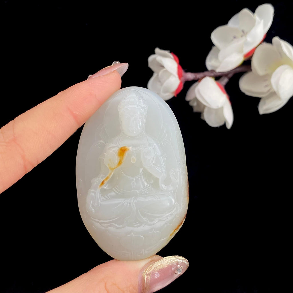 和田玉白玉籽料【观音】（53.7g）