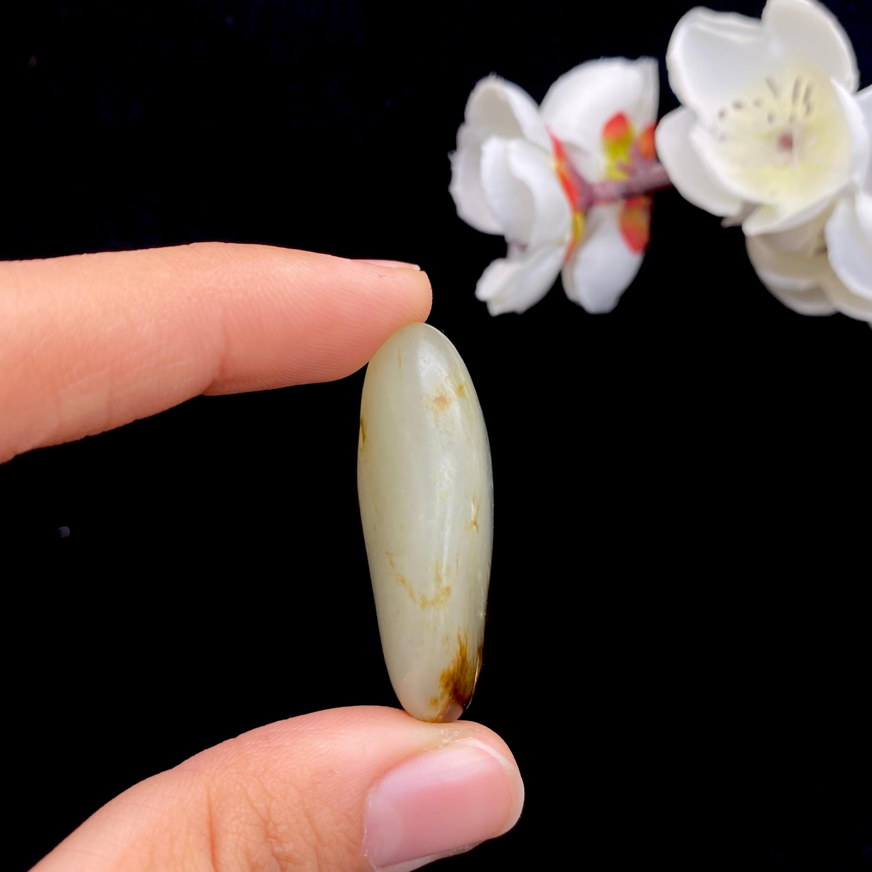 【超值推荐】和田玉聚红皮籽料原石（20.2g）