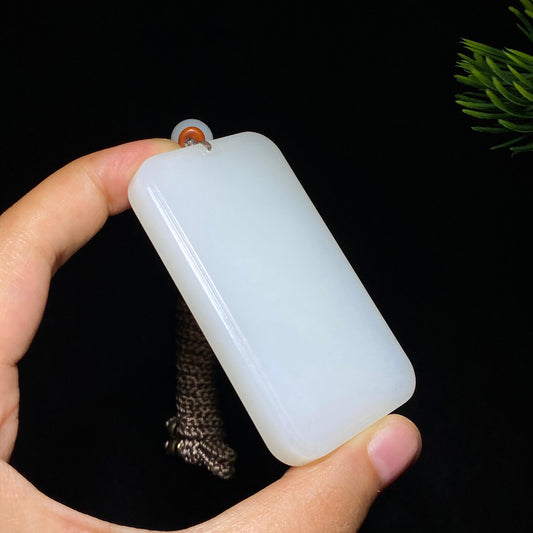 和田玉白玉无事牌（77.7g）