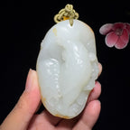 和田玉籽料雄鸡手把件（141.3g）