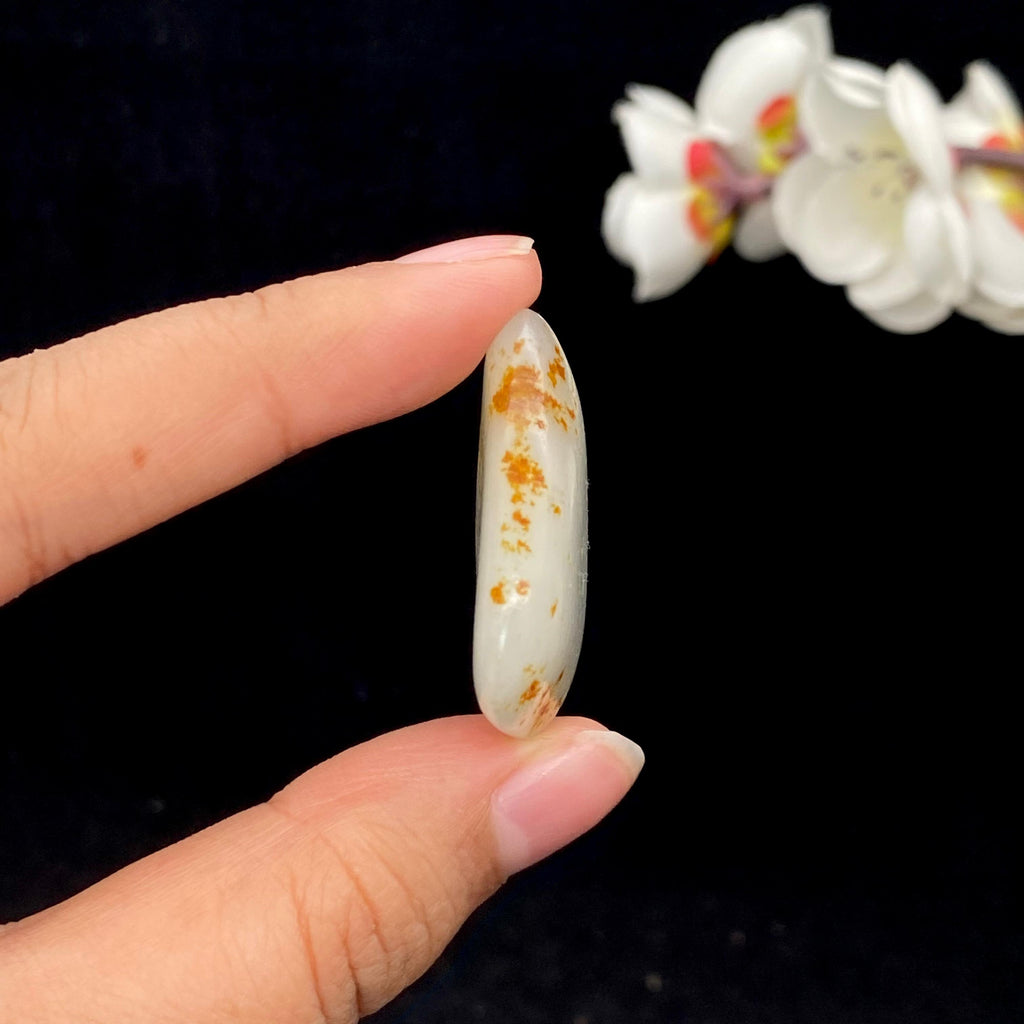 【超值推荐】和田玉洒金皮青花底籽料（13.5g）