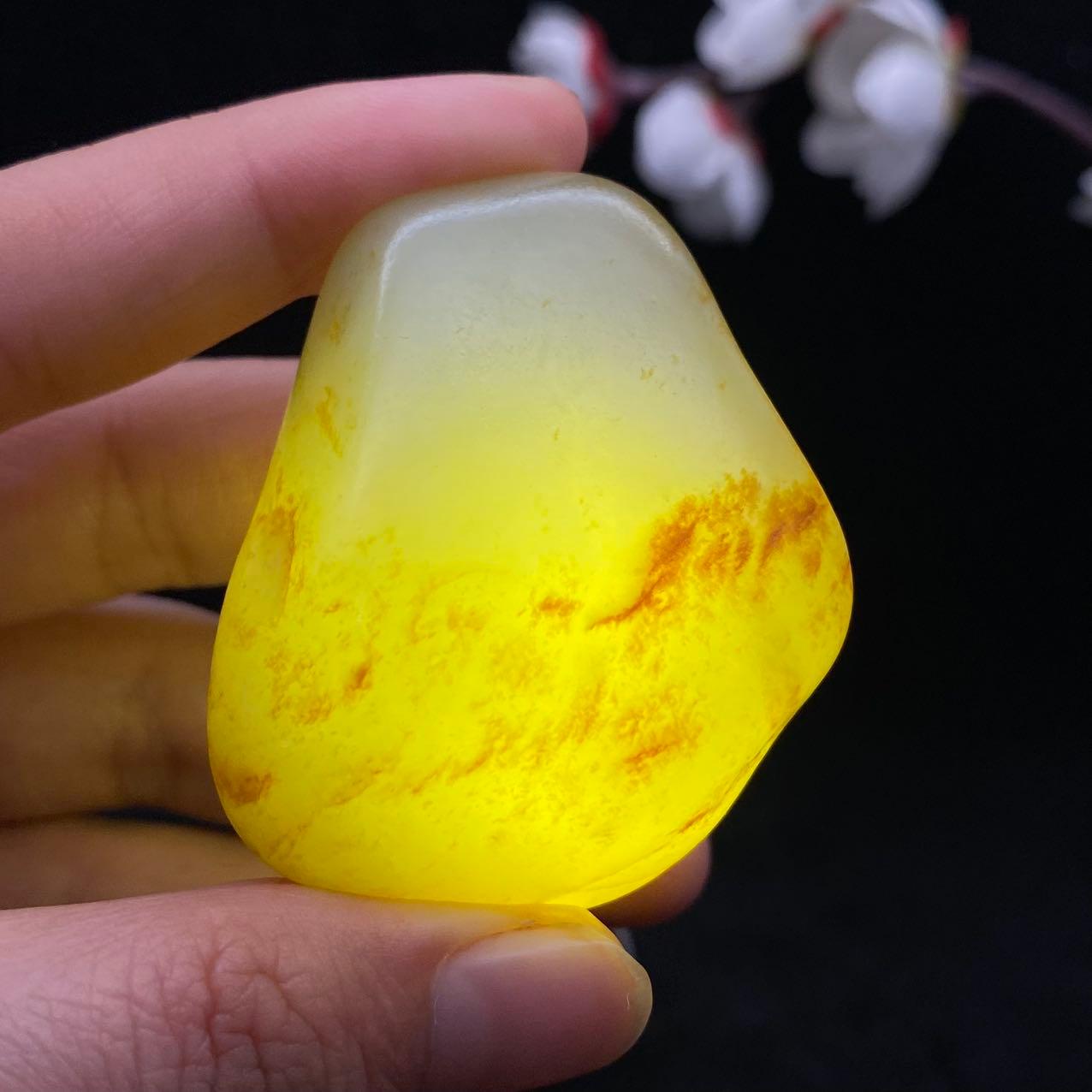 和田玉洒金皮籽料（55.3g）