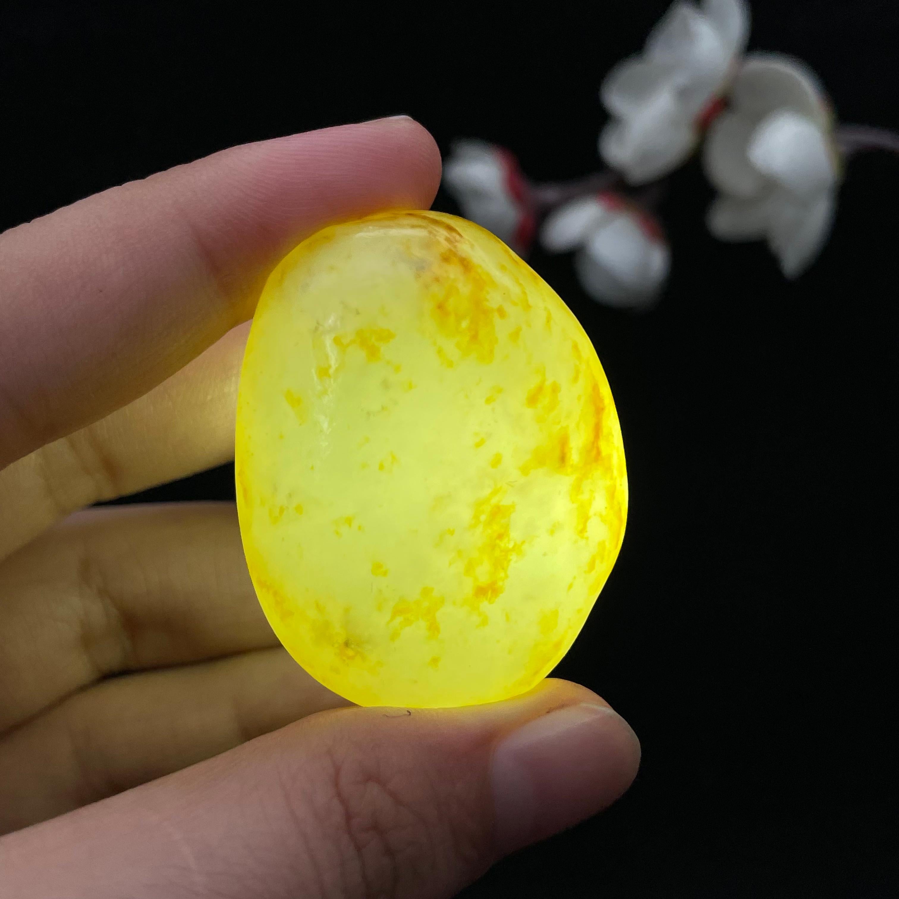 和田玉洒金皮籽料（37.7g）