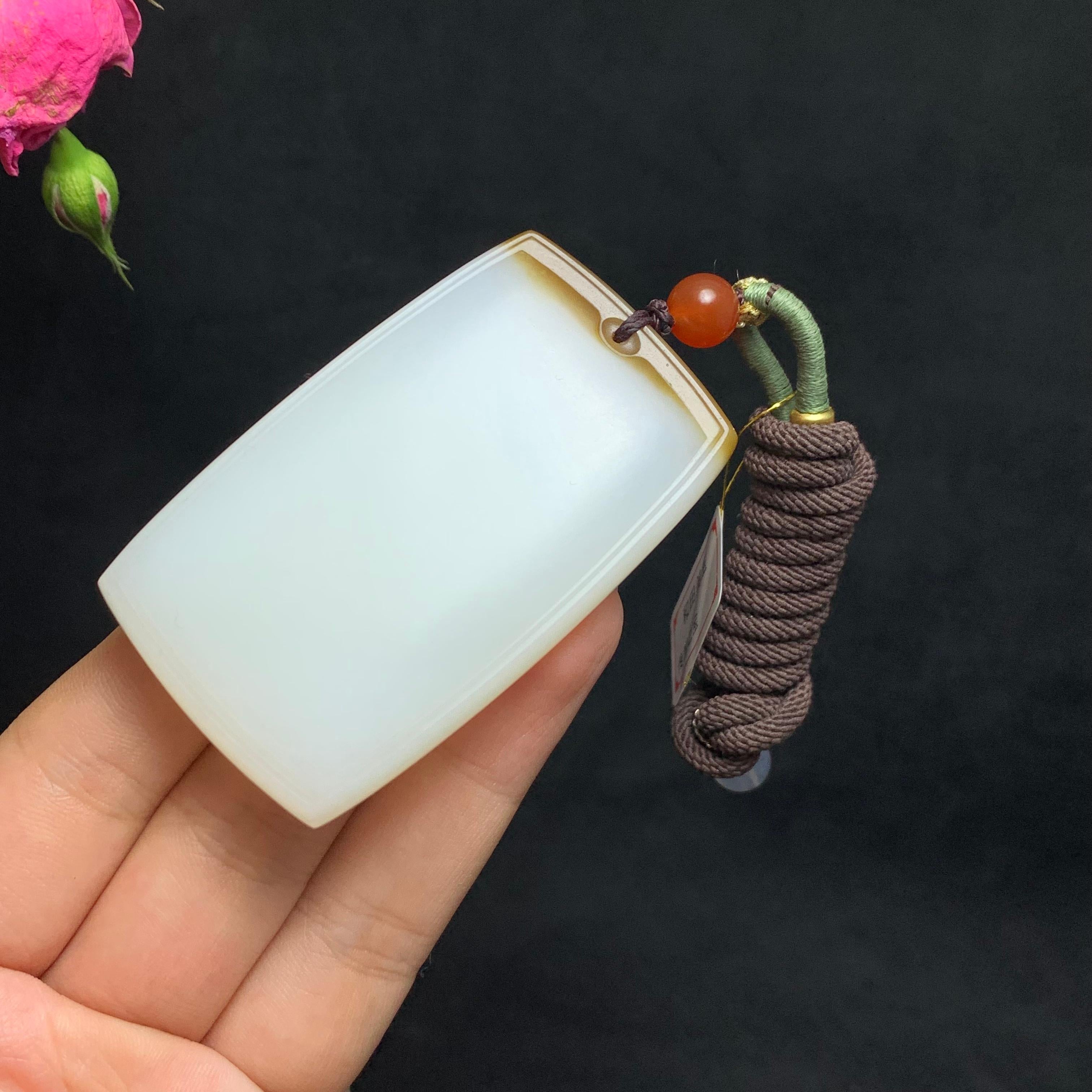 传承收藏级新疆且末糖白玉无事牌（g）