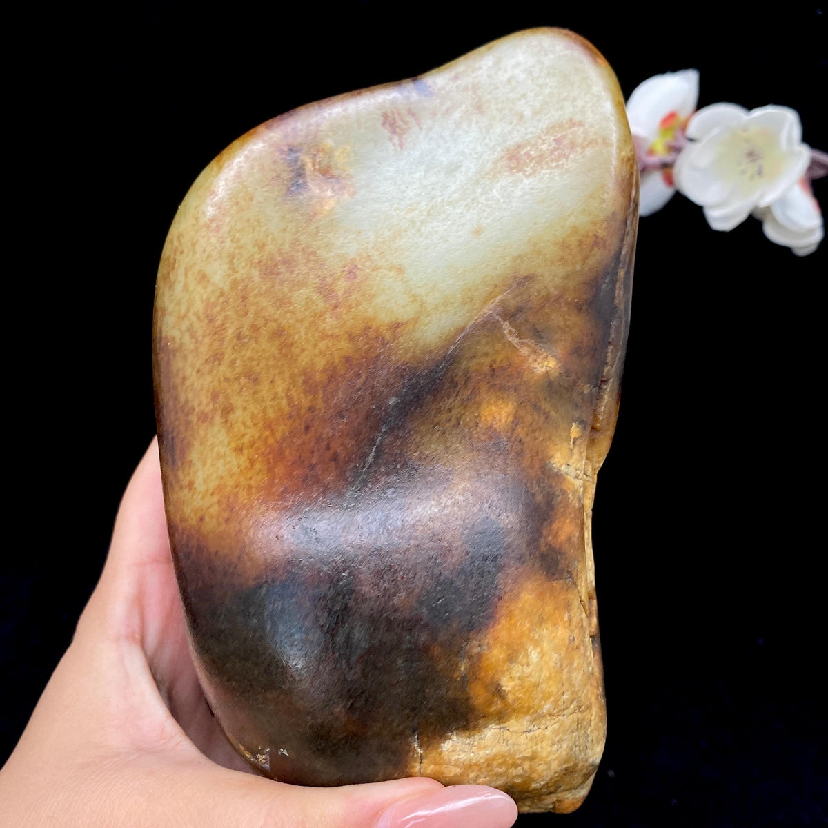 和田玉聚红皮籽料（1738.3g）