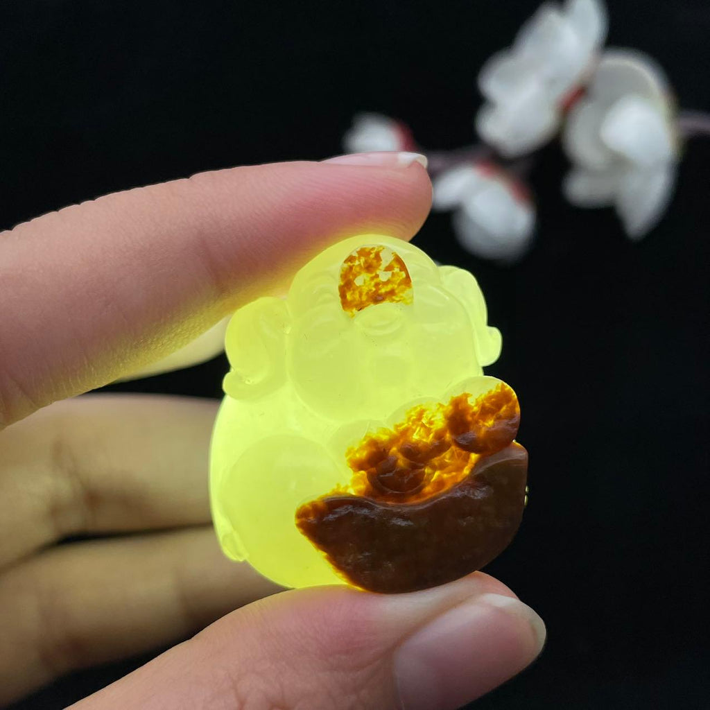 和田玉籽料【福猪】挂件（35.5g）
