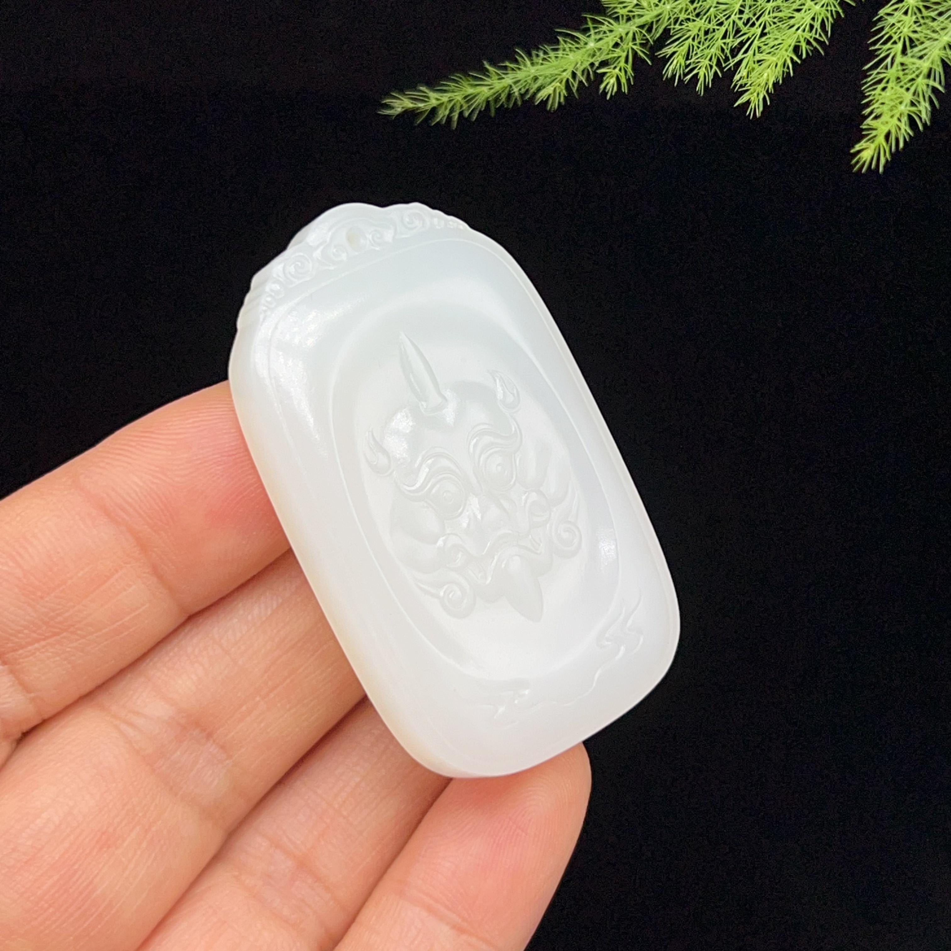 和田玉羊脂白玉貔貅兽面无事牌（24.5g）