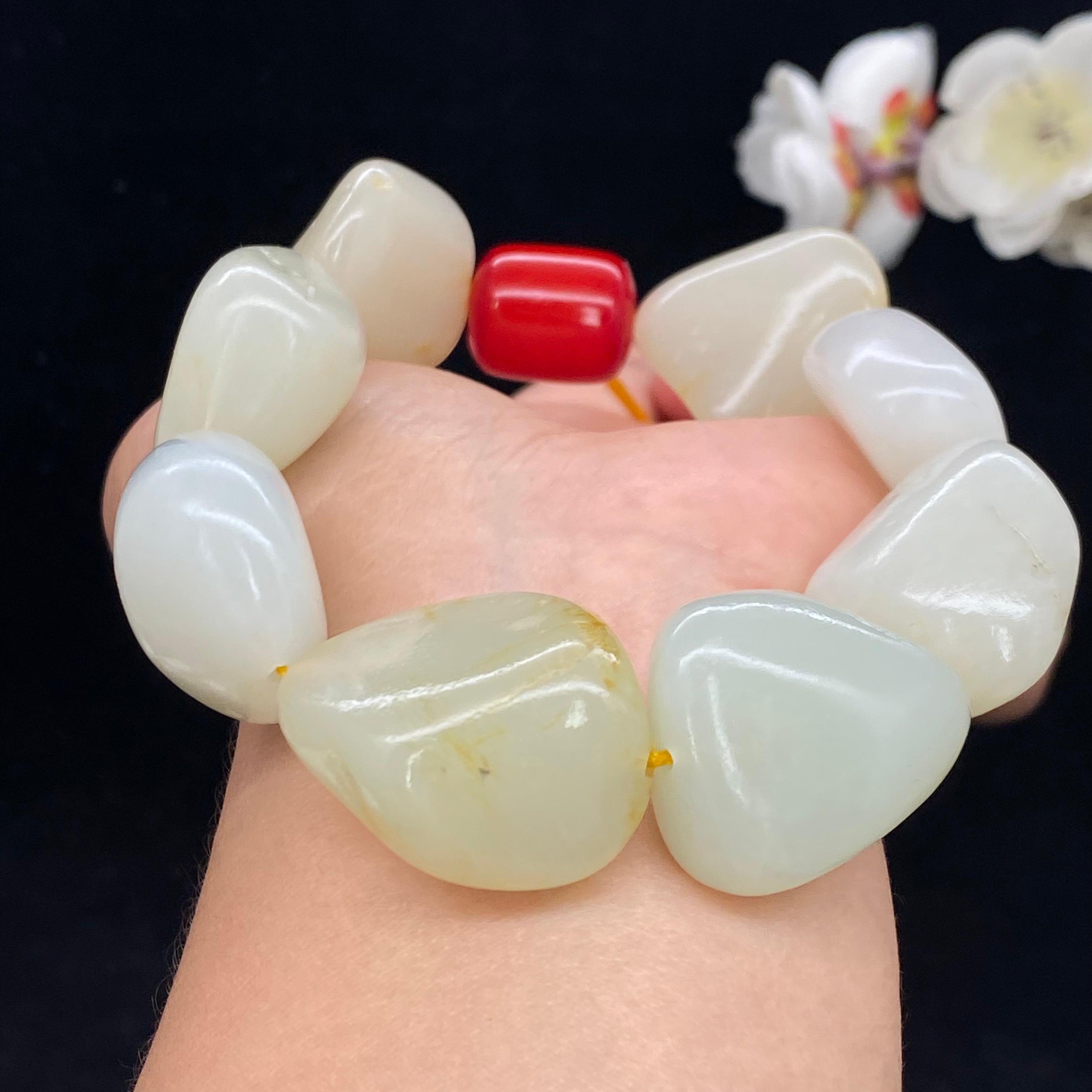 和田玉白玉带洒金皮籽料【精品手串】（125.4g）