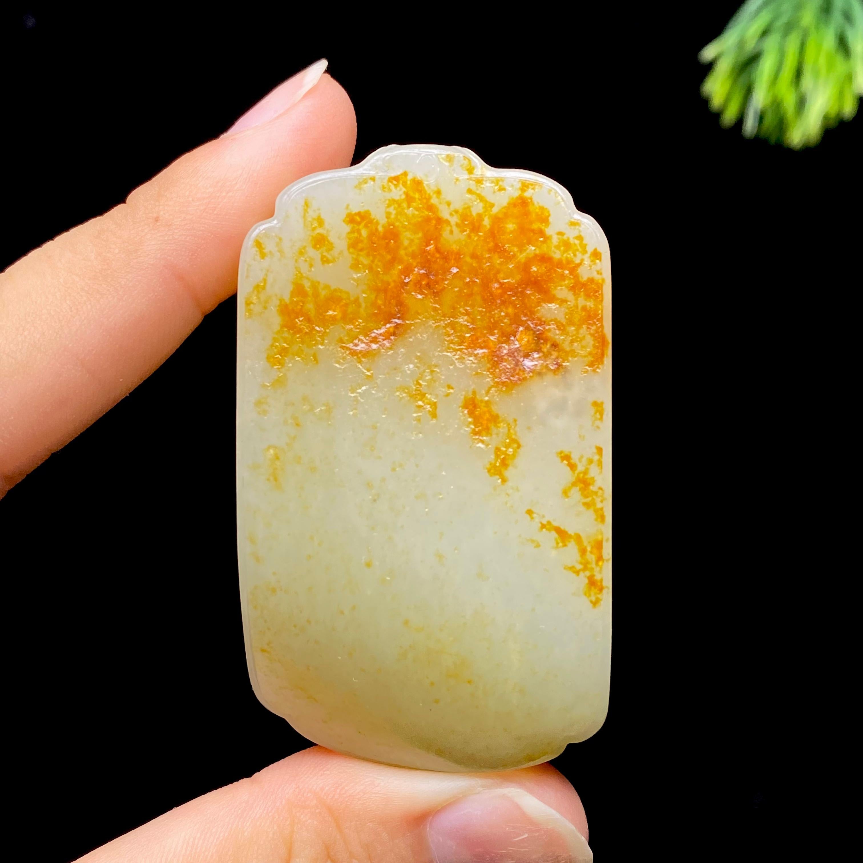 和田玉籽料无事牌（63.5g）
