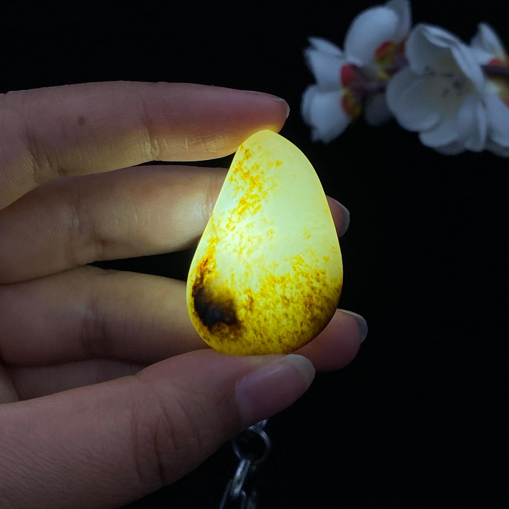 和田玉洒金皮籽料挂件（24.2g）