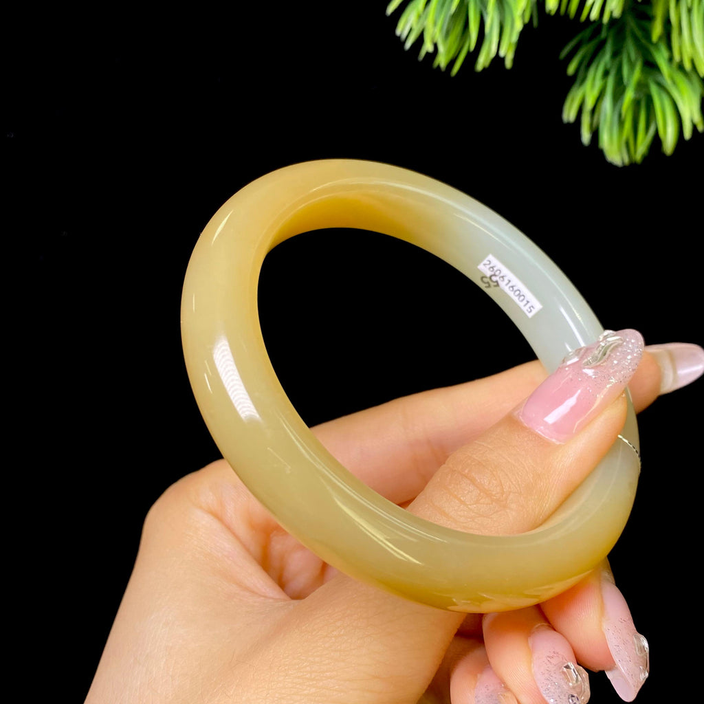 和田玉新疆且末料糖白手镯2606160015（50.8g）
