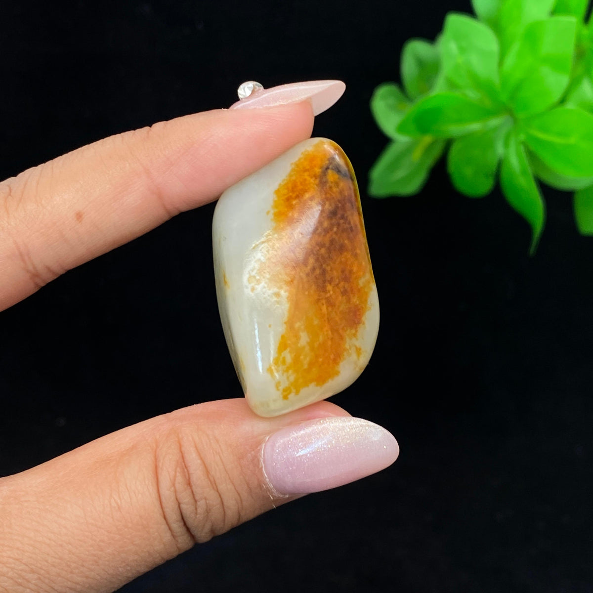 和田玉聚黄皮籽料（27.3g）