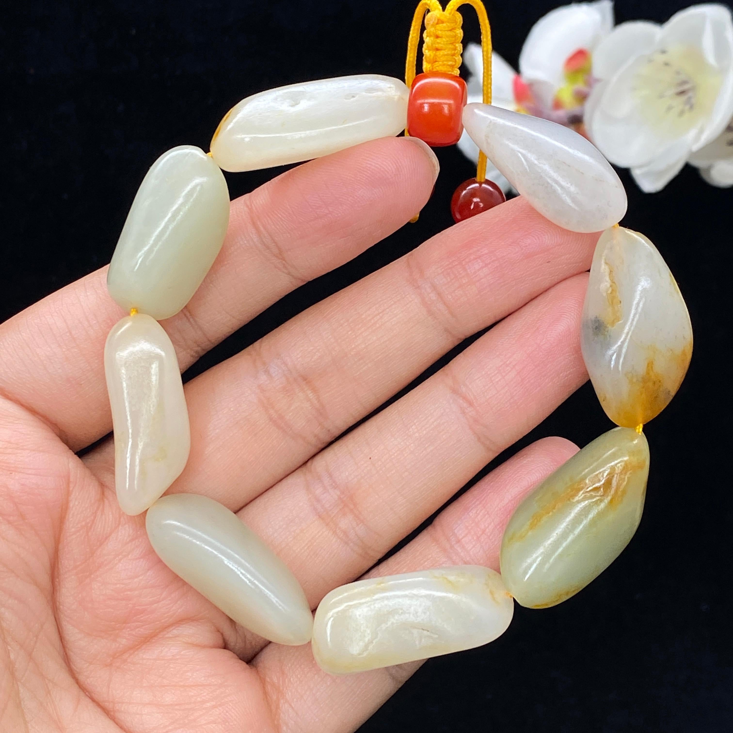 秒杀和田玉黄皮籽料【精品手串】（47.3g）