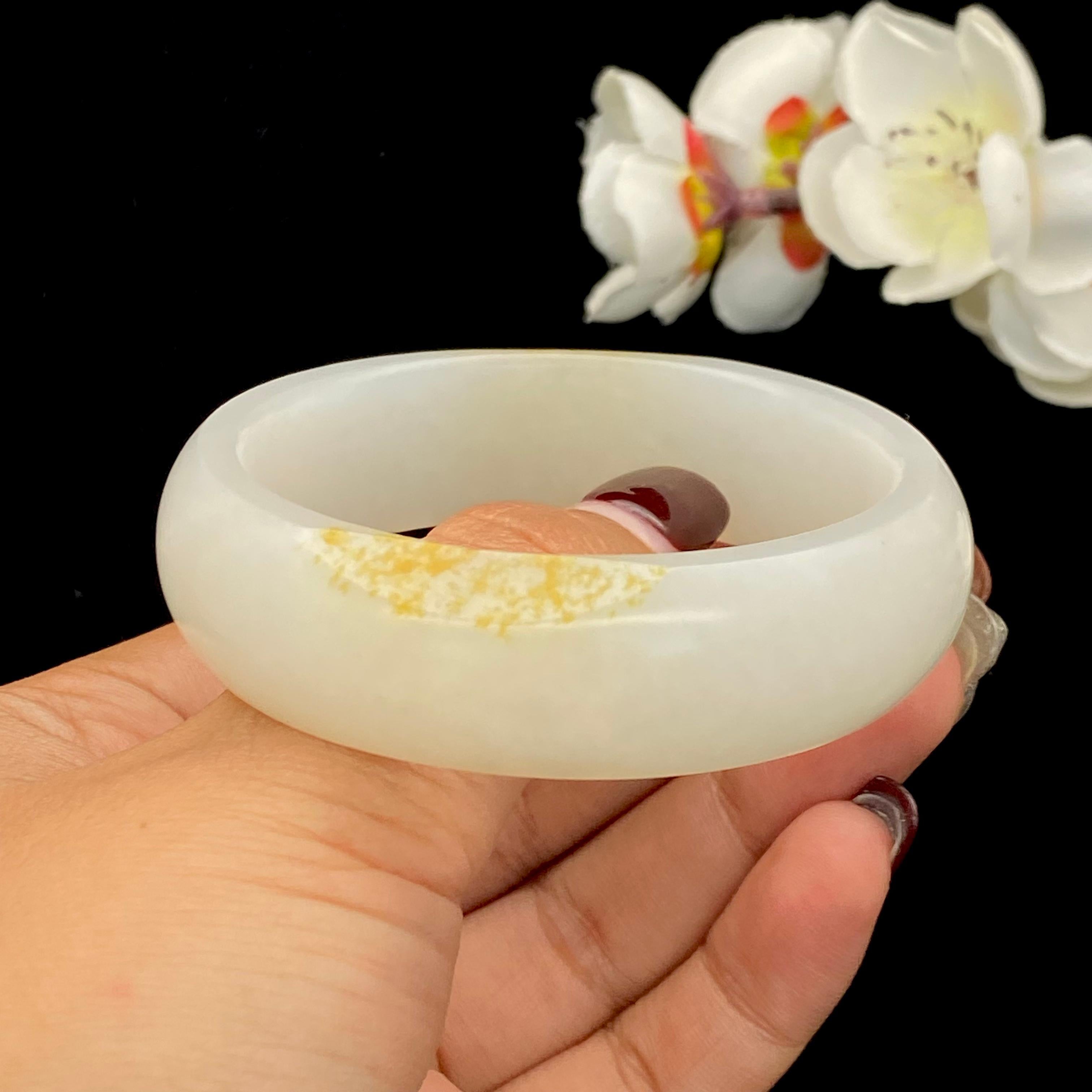 和田玉白玉籽料【手镯】（64g）