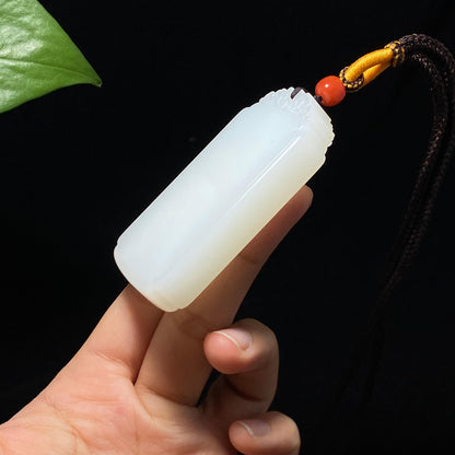 收藏级和田山料羊脂白玉平安无事牌（77.0g）