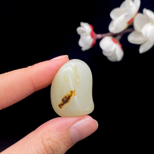 和田玉洒金皮籽料原石（14g）
