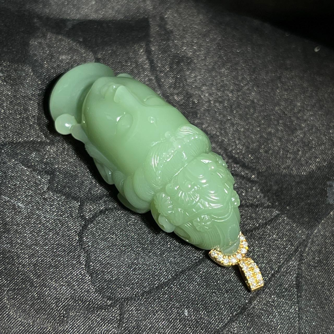 和田玉碧玉粉青金镶观音（23.5g）