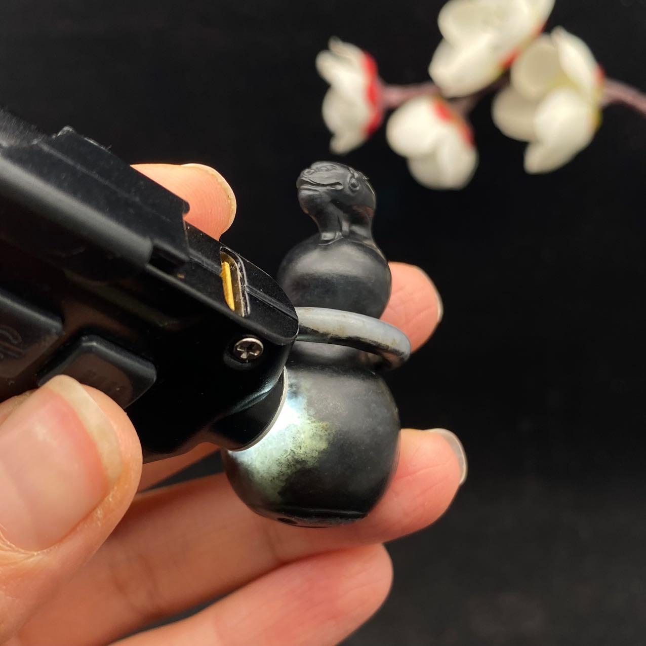 和田玉青花籽料葫芦【福禄】（22.1g）