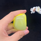【超值推荐】和田玉青白玉籽料原石（52.9g）