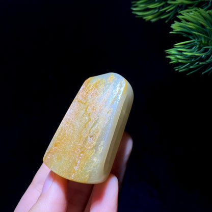 和田玉籽料腰带扣（41.7g）