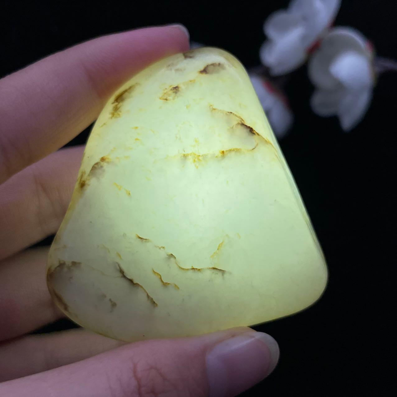 和田玉洒金皮籽料（89g）