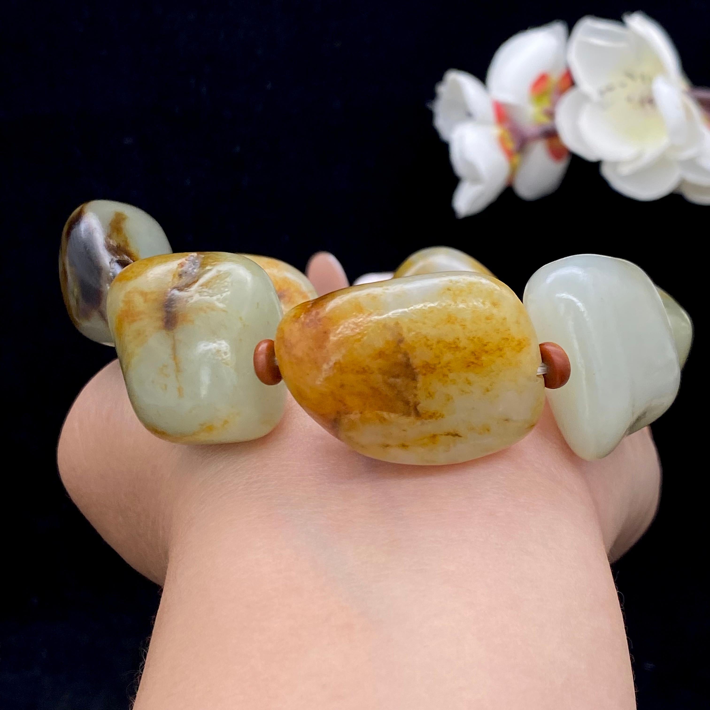 和田玉洒金皮籽料【精品男士手串】（144.2g）